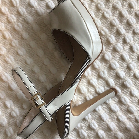 Alesya Platform High Heel Sandals Grayish White - Picture 9 of 12